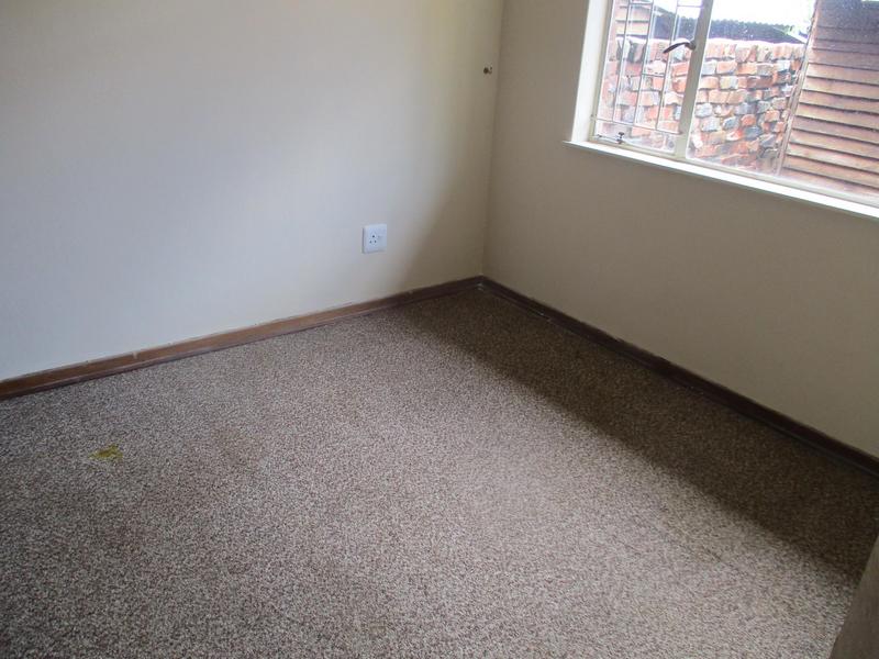 2 Bedroom Property for Sale in Pellissier Free State
